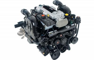 Mercury MerCruiser presenta un potente motor big block de 8.2 litros