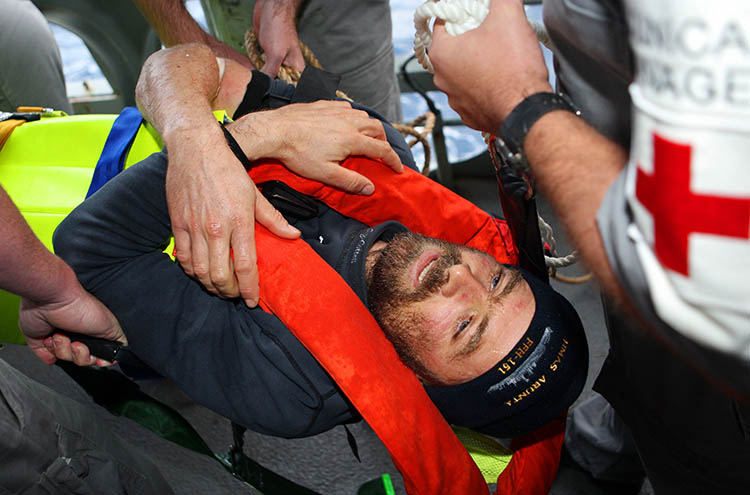 Vendée Globe. Imágenes del rescate de Yann Eliès - Generali