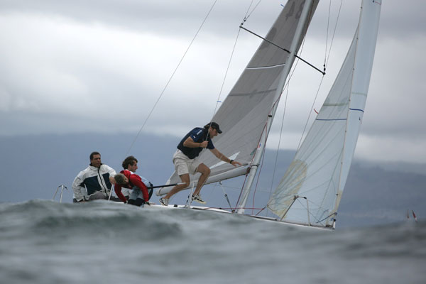 Trofeo Caixanova de Platu 25 y Catamaranes a Vela que organiza el Club Marítimo de Canido