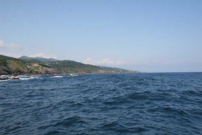 La costa remontado Cabo Higuer
