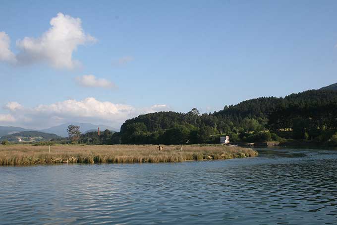 Comienzo del canal que nos llevará a Gernika