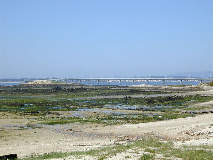 Puente a la Illa de Arousa desde Vilanova