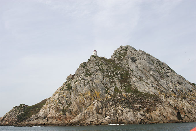 Cabo y faro de Vicos