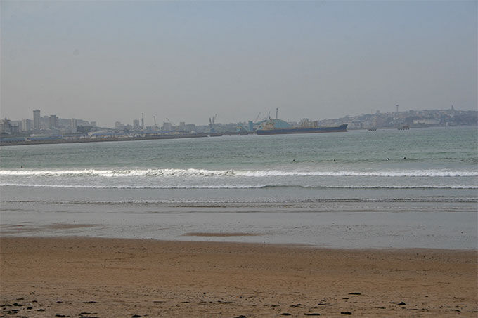 Bahía de A Coruña desde la playa de Bastiegueiro