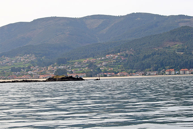 Peligro aislado del Caballo. Playa de Ladeira