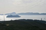 Crucero de gran tonelaje partiendo de Vigo por la boca Norte