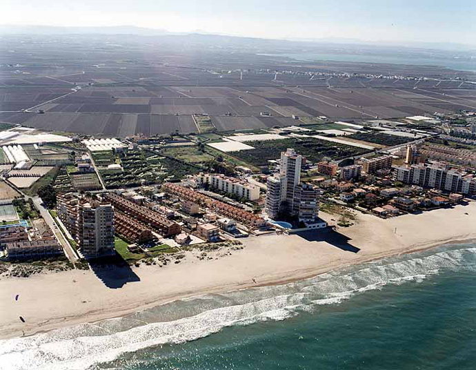 Playa de El Perellonet (Valencia)