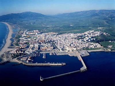 Puerto de Tarifa. Comercial, pesquero y de refugio