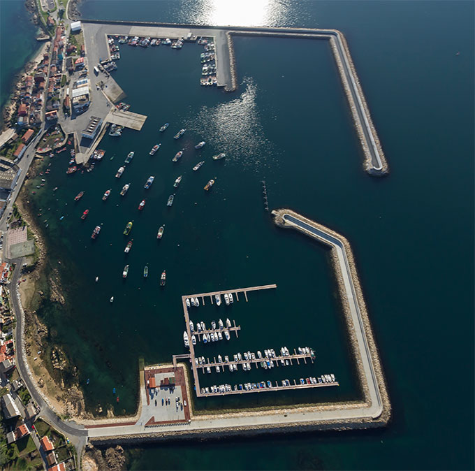 Marina Cabo de Cruz