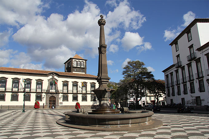 Plaza. Funchal