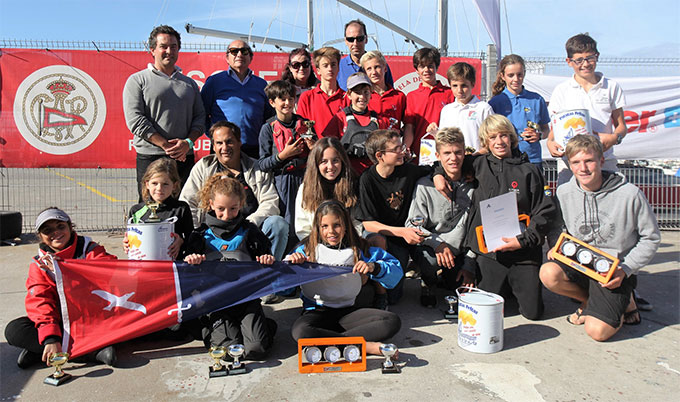 Grupo-premiados-Gijon-Optimist-Experience-Semana-Abanca