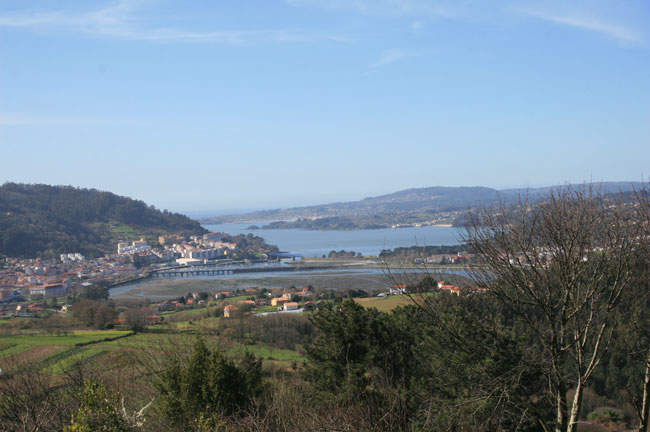 Vista de Pontedeume desde el Castillo