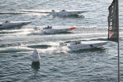 Las Offshore Graünner volaron sobre la Ría de Pontevedra