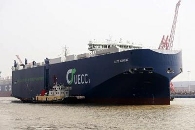 UECC recibe el segundo de sus car carrier híbridos de la clase ECO con baterías y GNL 