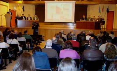  Padrón acoge la presentación del libro 'Galicia Salmonera'