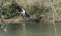 Comienza la temporada de pesca...como siempre entre capotes y truchas