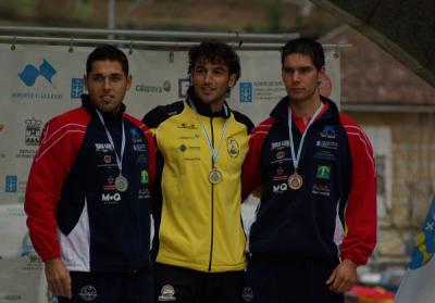 Se cumplieron los pronósticos y el Kayak Tudense se impuso con rotundidad en el Campeonato Gallego de invierno