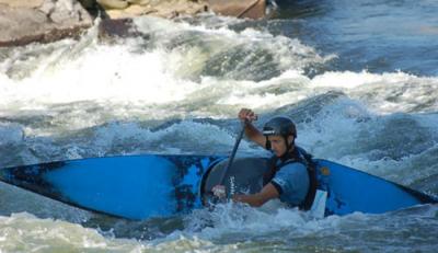 Luis Fernández logró reunir la financiación suficiente para participar en el Mundial de slalom