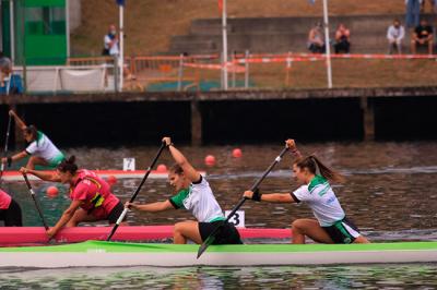 El KAYAK TUDENSE y CIUDAD DE PONTEVEDRA dominan el Autonómico senior