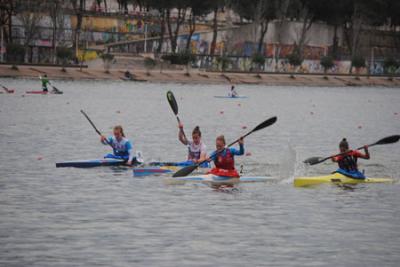 Galicia logró trece medallas en la primera jornada del Campeonato de España de Piragüismo de invierno