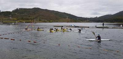 El club piragüismo Penedo femenino tercero en Arcos de la Frontera