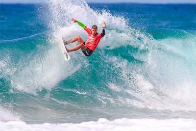 KAULI VAAST se pone la txapela de Campeón de Europa en el JUNIOR PRO SOPELA