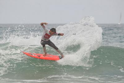 SOMO SOPLÓ LAS VELAS DEL FESTIVAL 25 ANIVERSARIO DE LA ESCUELA CÁNTABRA DE SURF