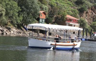 En los Cañones del Sil a bordo del Brandán