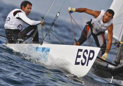 Fernando Echávarri y Antón Paz ponen la directa hacia el Oro