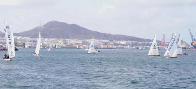 Este sábado llega otra decisiva jornada para el título en el Campeonato La Caja de Canarias de Vela Latina Canaria.