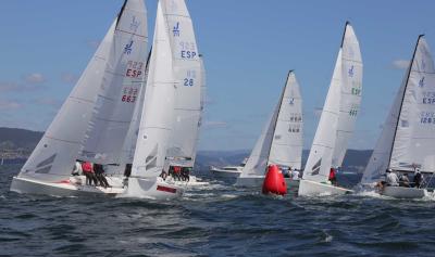 Fin de semana final para J70 Sailway Series. Abril Rojo virtual ganador Fin de semana final para J70 Sailway Series. Abril Rojo virtual ganador