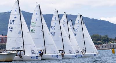 La flota de J70 inicia en Vigo la recta final de su preparacion cara al Campeonato de España de La Coruña La flota de J70 inicia en Vigo la recta final de su preparacion cara al Campeonato de España de La Coruña