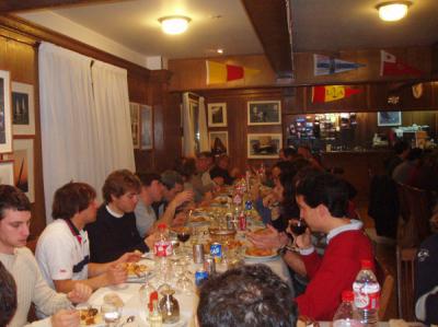 La flota snipe de Santander celebró su asamblea en vista de la Copa de España de la clase que se celebra en esta ciudad y en Semana Santa