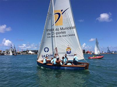 La VELA LATINA CANARIA vuelve con doble jornada este fin de semana a la bahía Capitalina