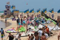 Las estrellas del Mundial de Kiteboarding preparadas para entrar en acción el martes en Fuerteventura