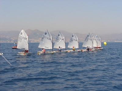 RCMT Punta Umbría, CN Aguadulce y CN Sevilla encabezan el andaluz de Optimist por equipos