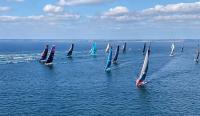 12ª DÉFI AZIMUTLORIENT AGGLOMÉRATION: Volando por el golfo