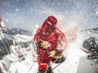 Dongfeng lidera en la entrada al Golfo de Bengala 