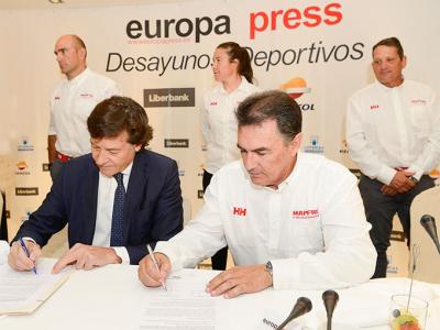 El CSD y el equipo español MAPFRE firman un acuerdo de colaboración para la vuelta al mundo a vela