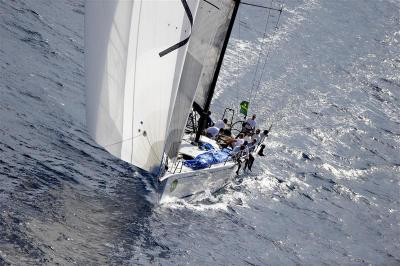 ESIMIT EUROPA 2 LIDERA LA ROLEX MIDDLE SEA RACE