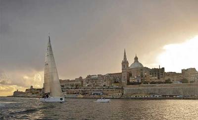 La armada española llega a Malta