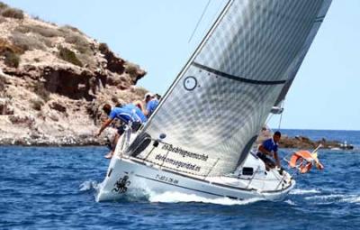 Pulpo Negro repite triunfo en la regata a Chafarinas