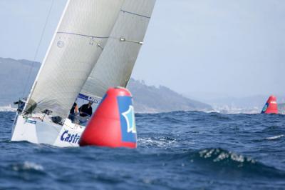 Castrosua aguanta la presión y se pone líder en ORC 0-1 en la Regata SAR Infanta Elena-Trofeo Novacaixagalicia