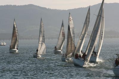 Doblete sel Salem en la 1ª jornada del Circuito Montañés de Vela clase crucero