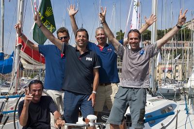 EL 37 PIES FOXY LADY GANA LA GIRAGLIA ROLEX CUP 2011