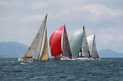 El club de vela Arcachon gana en Getxo la Copa Príncipe de Asturias 