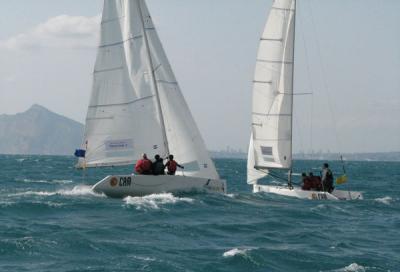 EL CN Javea y RCN Valencia 1  comparten el liderazgo del Gran Premio CAM Liga de Vela de Match Race de la Comunidad Valenciana