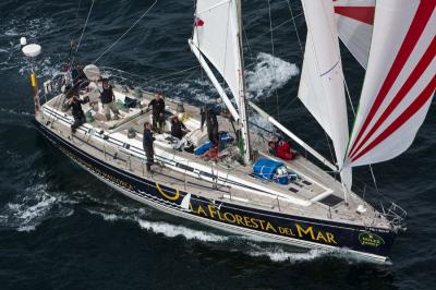 El español Jaime Olazabal gana la Rolex Fastnet Race en IRC Z