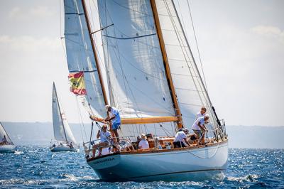 El Giraldilla se adjudica la V Regata Clásicos Club de Mar