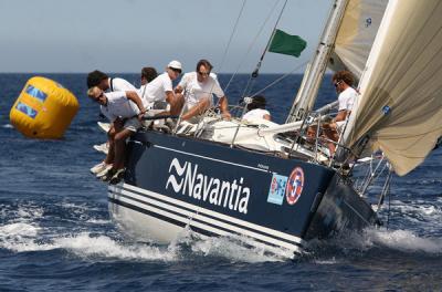 El Navantia comienza la temporada atlántica en el Puerto de Santa Maria